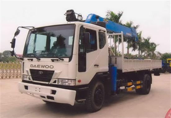 Xe tải deawoo gắn cẩu 5 tấn tadano ZT514